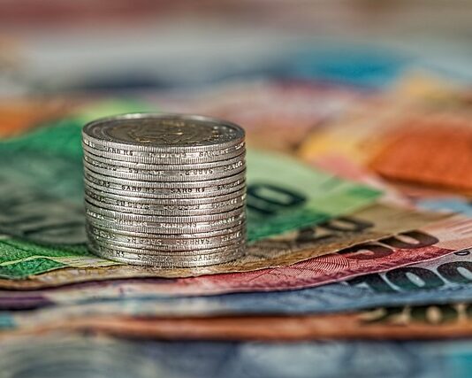 Co lepsze finanse i rachunkowość czy ekonomia?